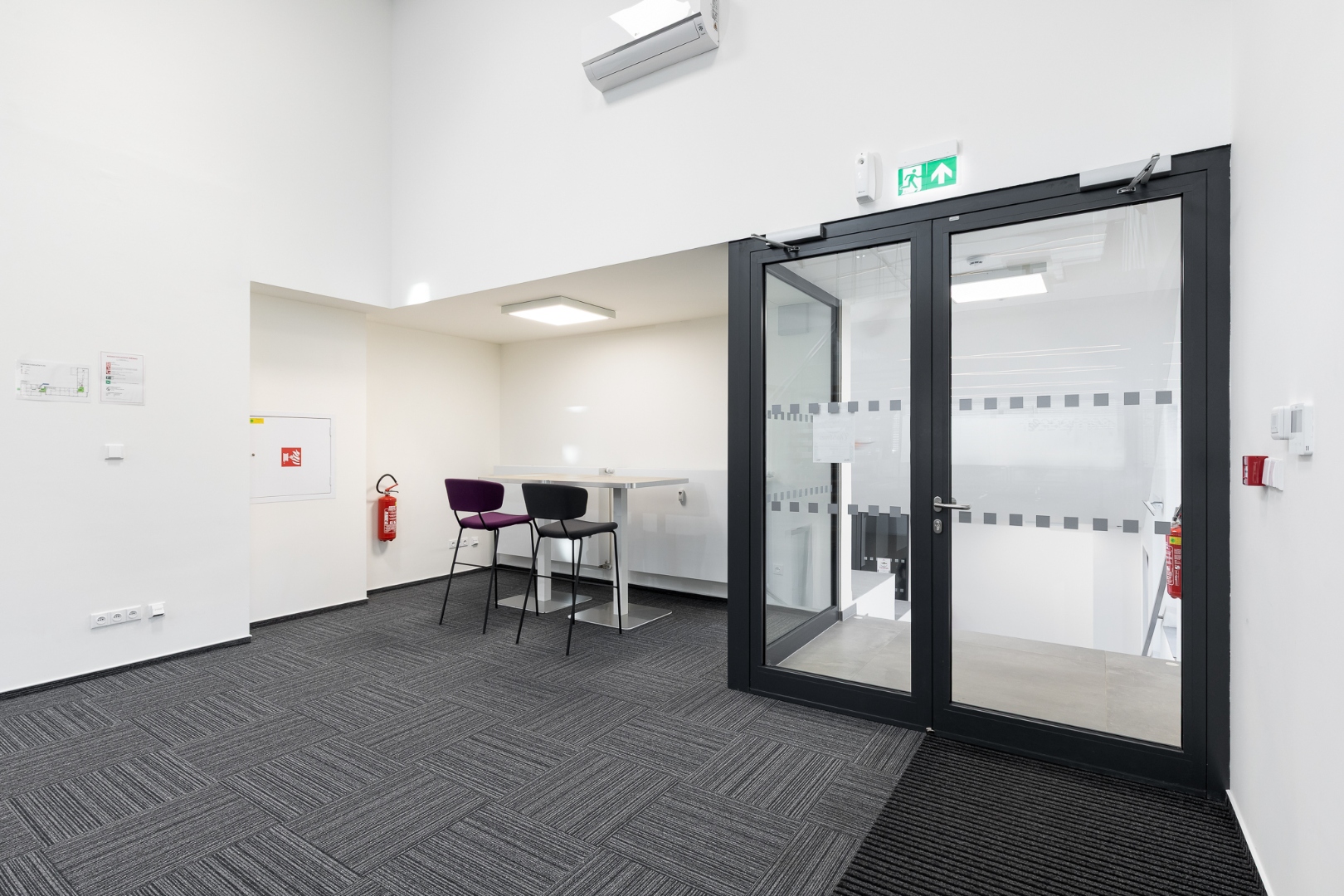 Budova A — prostor