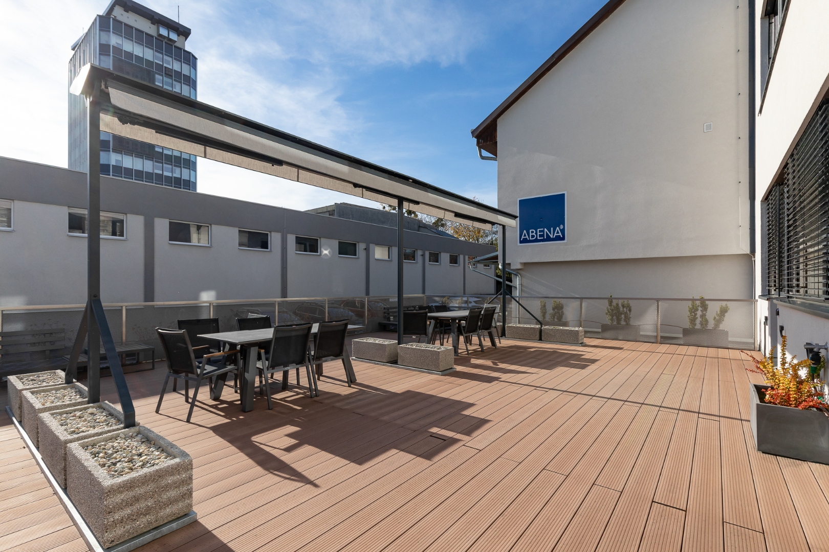 Budova C — prostor